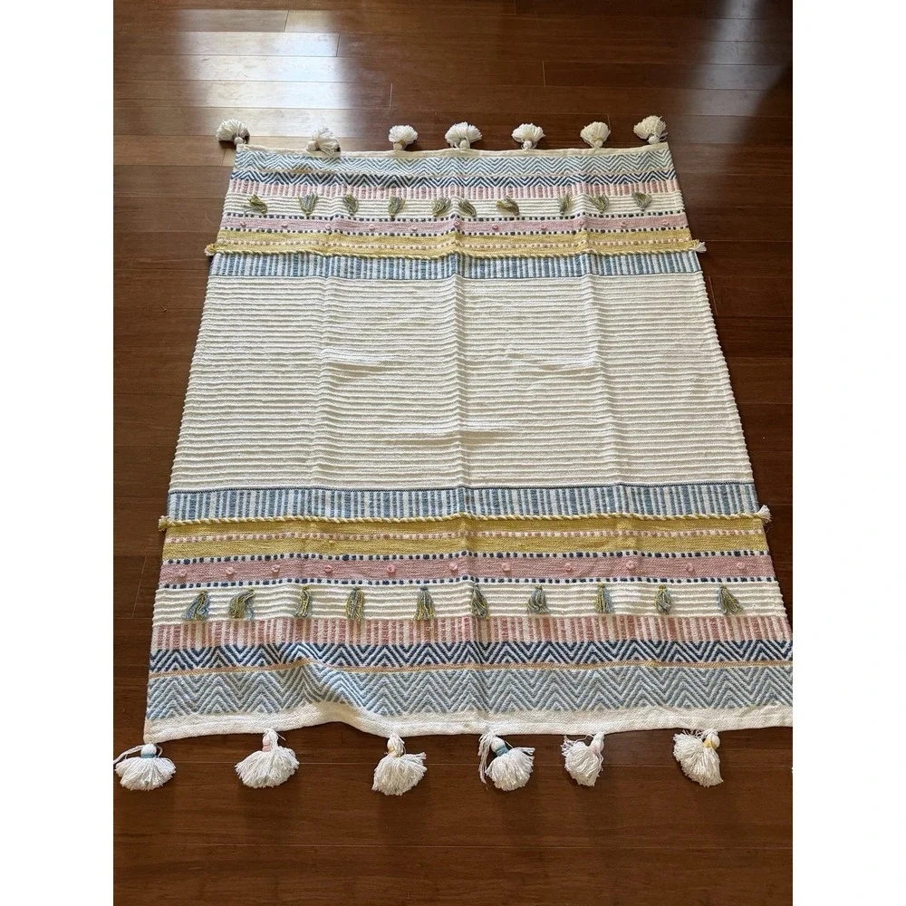 Artisanany‎ Home Throw Blanket